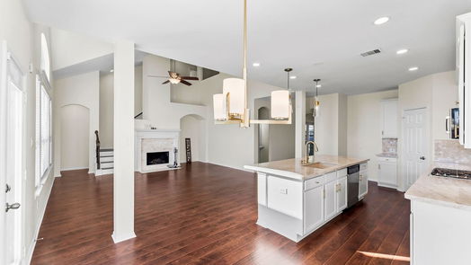 Humble 2-story, 5-bed 9730 Carina Forest Court-idx