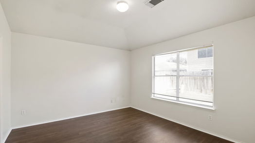 Humble 1-story, 3-bed 2031 Wooded Oaks Drive-idx