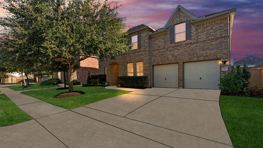 Humble 2-story, 5-bed 9730 Carina Forest Court-idx