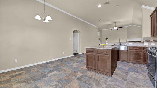 Humble 2-story, 4-bed 14711 Diane Manor Lane-idx