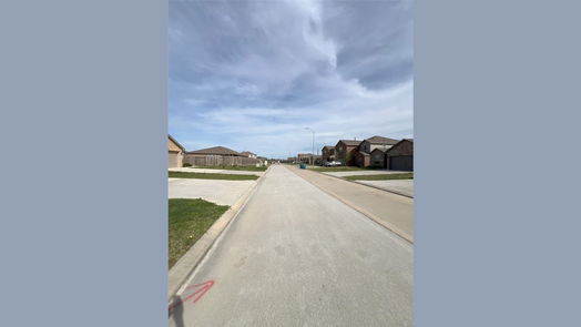 Humble 1-story, 3-bed 10731 Spring Brook Pass Drive-idx