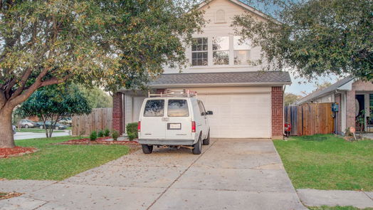 Humble 2-story, 4-bed 15026 Sunset Creek Drive-idx