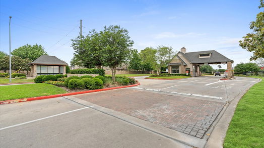 Humble 1-story, 4-bed 4519 Matagorda Lakes Drive-idx