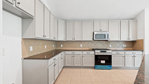 Humble 1-story, 4-bed 4519 Matagorda Lakes Drive-idx