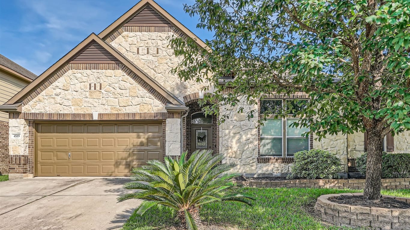 Humble 1-story, 4-bed 4519 Matagorda Lakes Drive-idx