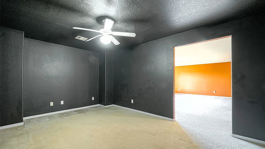Humble 2-story, 4-bed 9514 Barr Spring Drive-idx