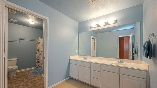 Humble 2-story, 4-bed 9514 Barr Spring Drive-idx