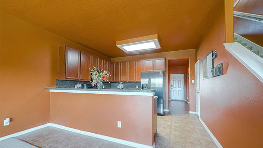 Humble 2-story, 4-bed 9514 Barr Spring Drive-idx