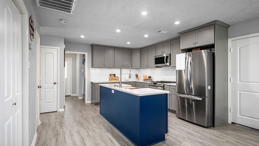 Humble 2-story, 4-bed 3702 Beckett Ridge Drive-idx
