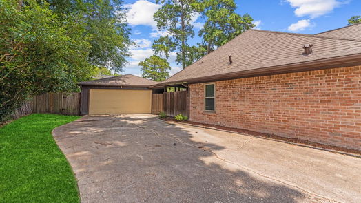 Humble 1-story, 3-bed 7503 Pin Oak Drive-idx