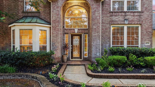 Humble 2-story, 4-bed 14731 Leighwood Creek Lane-idx