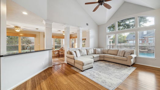 Humble 2-story, 4-bed 14731 Leighwood Creek Lane-idx