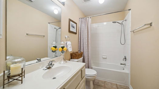 Humble 2-story, 4-bed 14731 Leighwood Creek Lane-idx