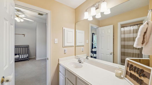 Humble 2-story, 4-bed 14731 Leighwood Creek Lane-idx