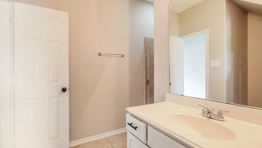 Humble 2-story, 5-bed 9519 Barr Spring Drive-idx