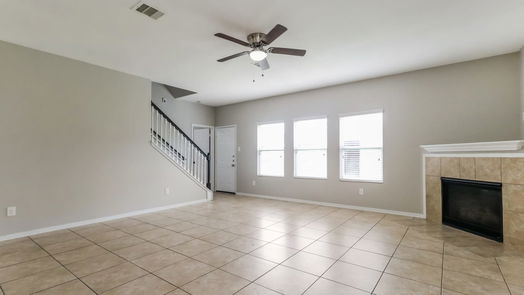 Humble 2-story, 5-bed 9519 Barr Spring Drive-idx