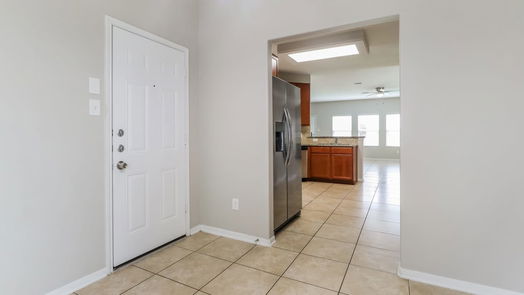 Humble 2-story, 5-bed 9519 Barr Spring Drive-idx