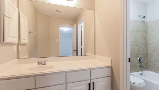 Humble 2-story, 5-bed 9519 Barr Spring Drive-idx