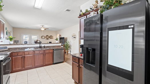 Humble 1-story, 3-bed 15414 River Ends Drive-idx