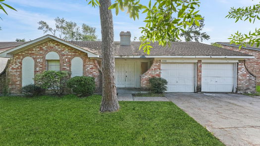 Humble null-story, 3-bed 15218 Falcon Ridge Drive-idx