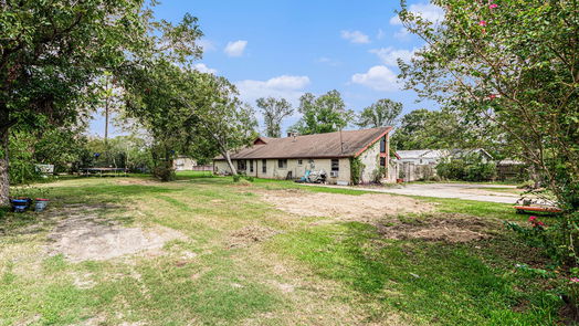 Humble null-story, 4-bed 6119 Shirley Lane-idx