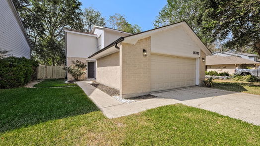 Humble 2-story, 2-bed 16707 Quiet Trail Dr-idx