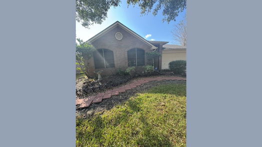 Humble null-story, 3-bed 16323 Peach Orchard Drive-idx