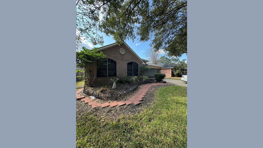 Humble null-story, 3-bed 16323 Peach Orchard Drive-idx