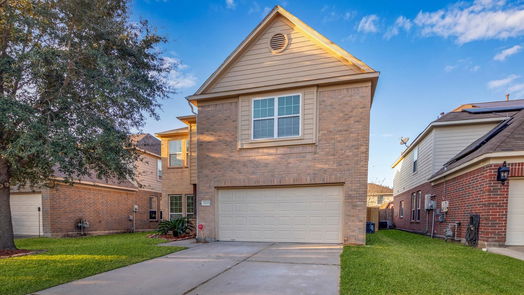 Humble 2-story, 3-bed 9619 Barr Spring Drive-idx