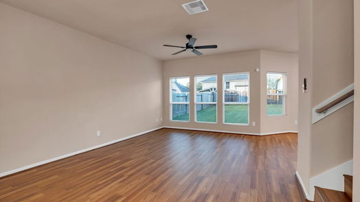 Humble 2-story, 3-bed 9619 Barr Spring Drive-idx