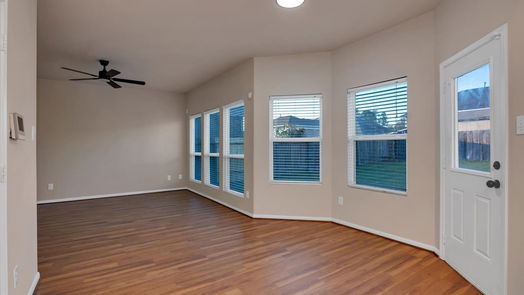 Humble 2-story, 3-bed 9619 Barr Spring Drive-idx