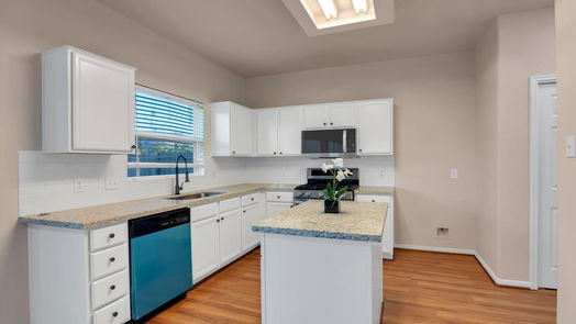 Humble 2-story, 3-bed 9619 Barr Spring Drive-idx