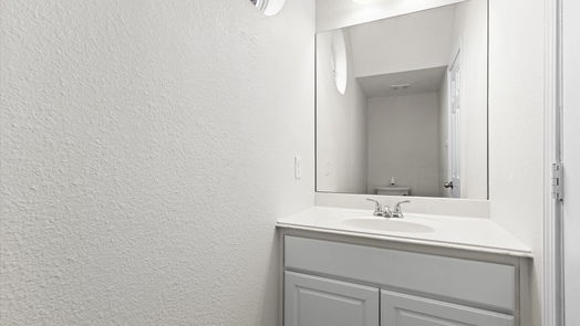 Humble 2-story, 3-bed 15111 Silhouette Ridge Drive-idx