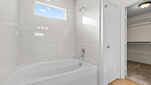 Humble 2-story, 3-bed 15111 Silhouette Ridge Drive-idx