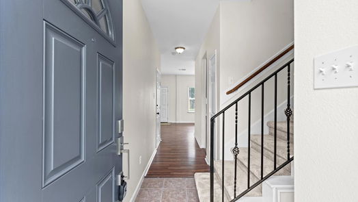Humble 2-story, 3-bed 15027 Silhouette Ridge Drive-idx