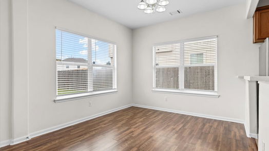 Humble 2-story, 3-bed 15027 Silhouette Ridge Drive-idx