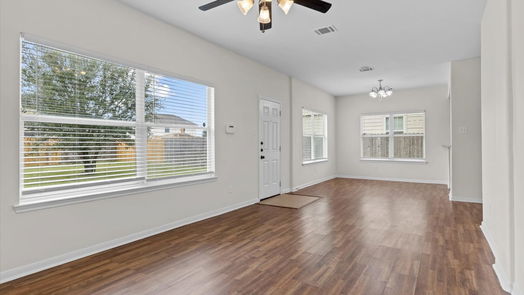 Humble 2-story, 3-bed 15027 Silhouette Ridge Drive-idx