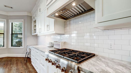 Bellaire 2-story, 4-bed 4318 Oleander Street-idx