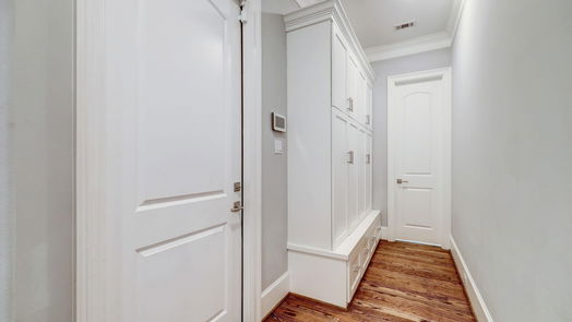 Bellaire 2-story, 4-bed 4318 Oleander Street-idx