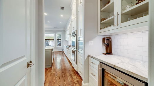 Bellaire 2-story, 4-bed 4318 Oleander Street-idx