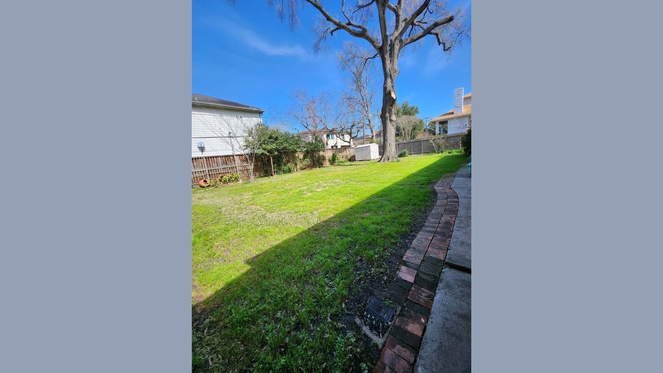 Bellaire 1-story, 3-bed 5004 Holt Street-idx