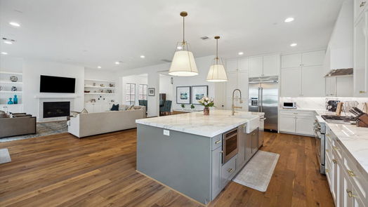 Bellaire 2-story, 5-bed 4416 Vivian Street-idx