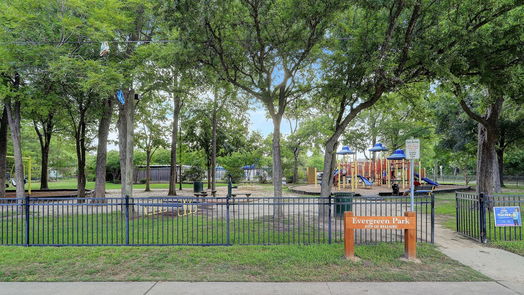 Bellaire 2-story, 5-bed 4416 Vivian Street-idx