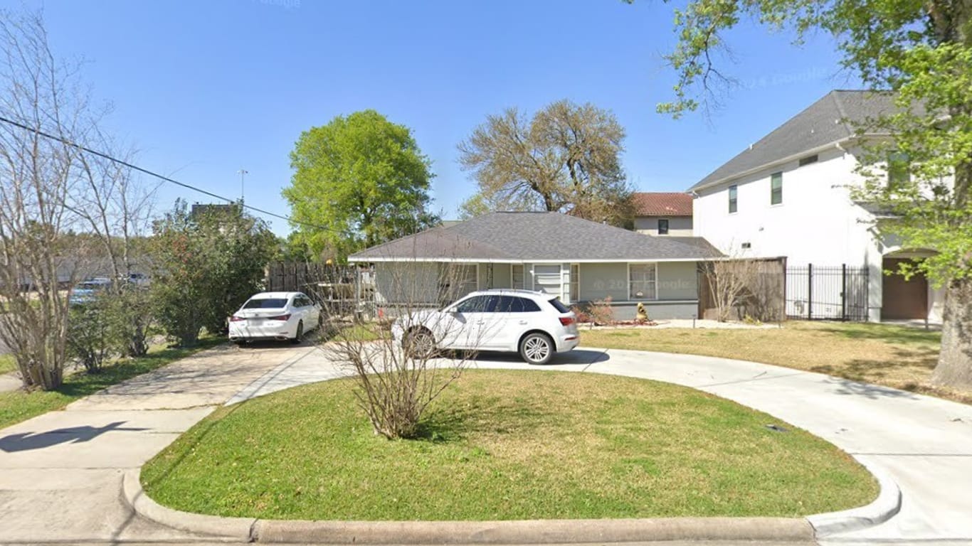 Bellaire 1-story, 4-bed 4630 Willow Street-idx