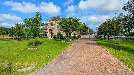 Richmond 2-story, 5-bed 8411 Silent Cedar Circle-idx