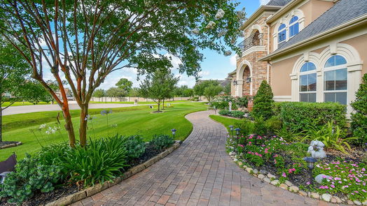 Richmond 2-story, 5-bed 8411 Silent Cedar Circle-idx