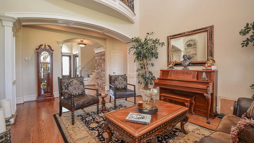 Richmond 2-story, 5-bed 8411 Silent Cedar Circle-idx