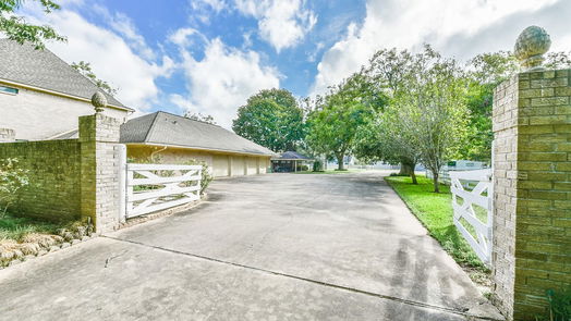 Richmond 2-story, 4-bed 4718 Hunterwood Circle-idx