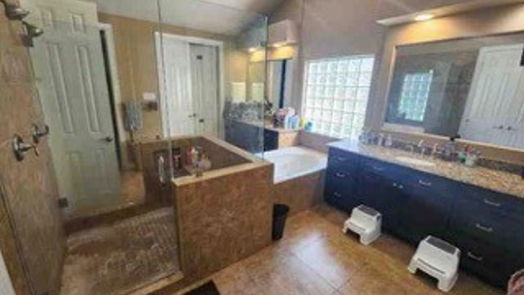 Richmond 2-story, 5-bed 2207 S Shadow Grove Lane-idx