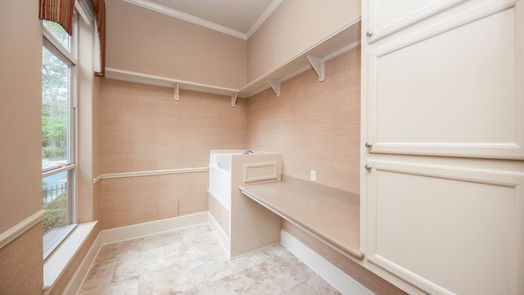 Richmond 2-story, 4-bed 3621 River Forest Drive-idx